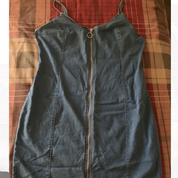 Jean Dress - Picture 3 of 3